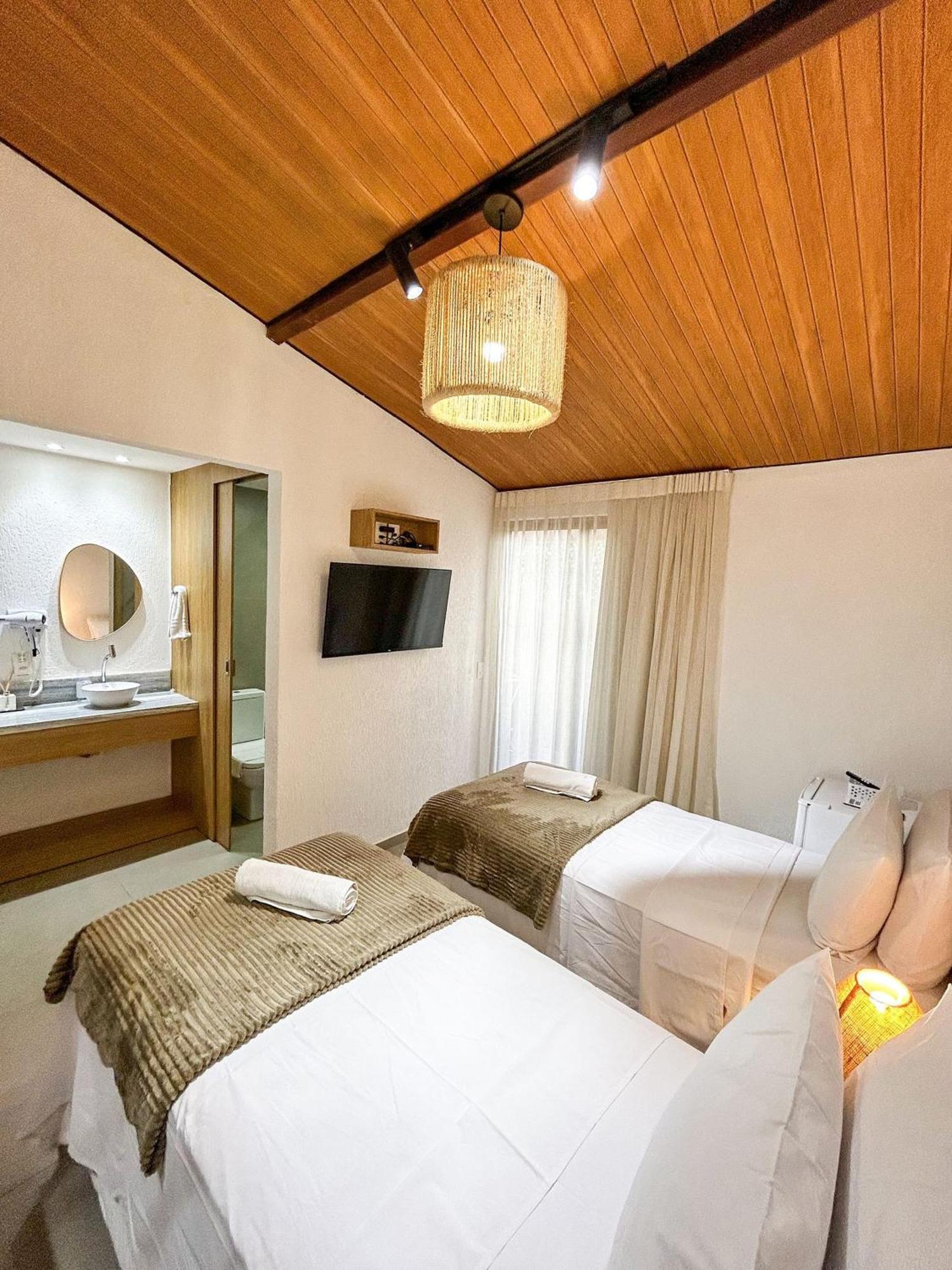 Casa Noronheiro Aparthotel เฟอร์นันโด เด โนรอนญา ภายนอก รูปภาพ